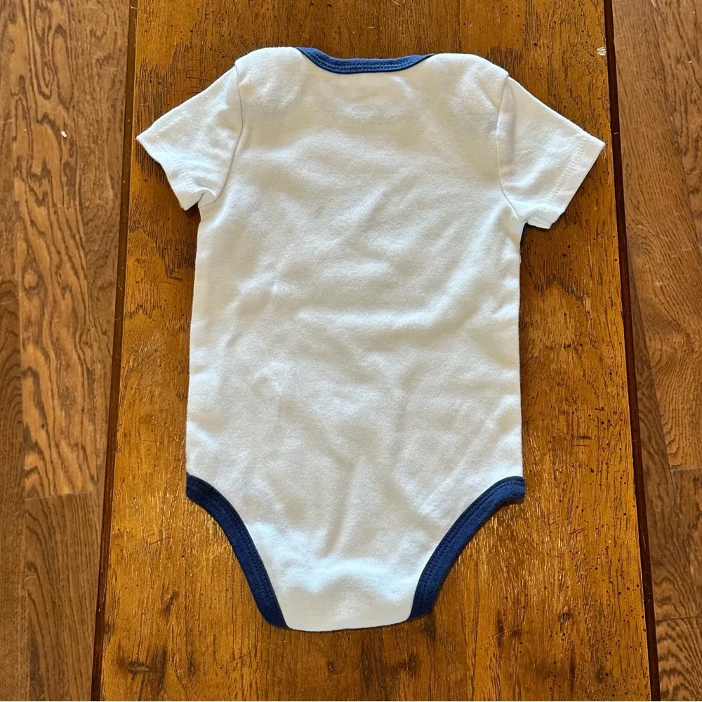 Tommy Hilfiger Navy Trim Baby Short Sleeve Bodysuit Onesie size 12 Month